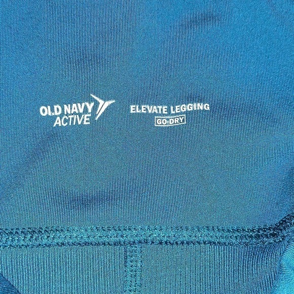 Old Navy Elevate Leggings, Go Dry Pants, Compression, Pockets - Picture 2 of 9